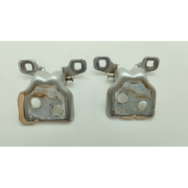 Dobradiça Porta Dianteira Renault Duster 2.0 2014