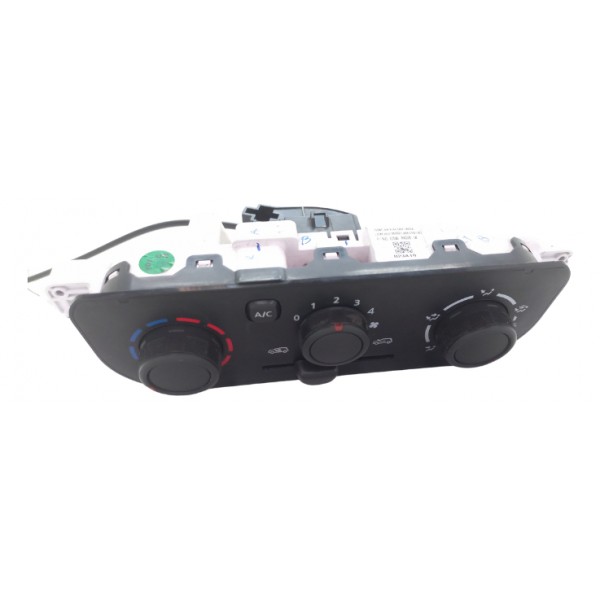 Botao Comando Do Ar Renault Kwid Zen 10mt 2020 Usado