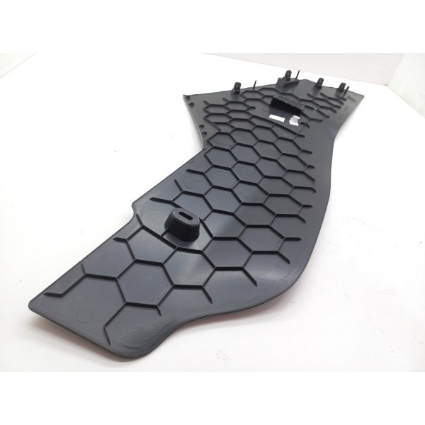 Acabamento Console Direito Vw Nivus 200 1.0 2023 Usado