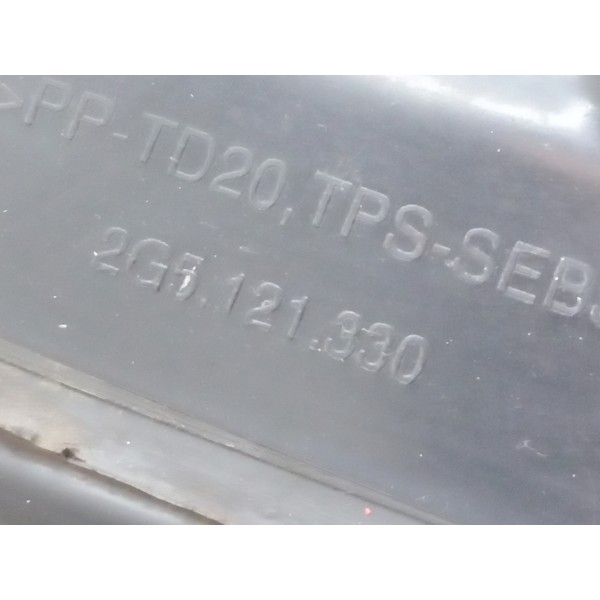 Defletor Superior Radiador Vw Nivus 200 Conf 1.0 2023 Usado