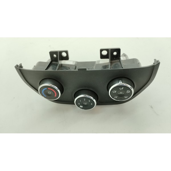 Botão Comando Do Ar Gm Cobalt 1.8 Aut 2019 Usado