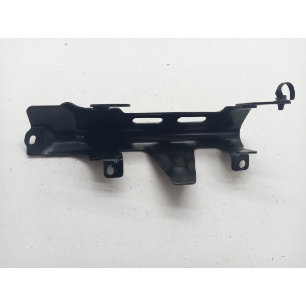 Suporte Flauta Dos Bico Renault Duster 1.6 Cvt 2019 Usado