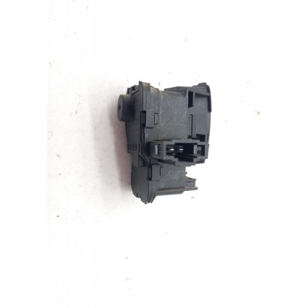 Motor Trava Portinhola Tanque  Vw Polo Virtus Usado