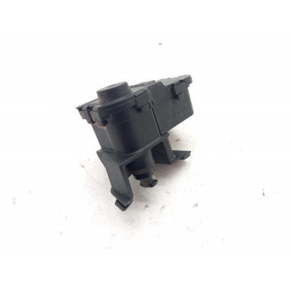 Motor Trava Portinhola Tanque  Vw Polo Virtus Usado