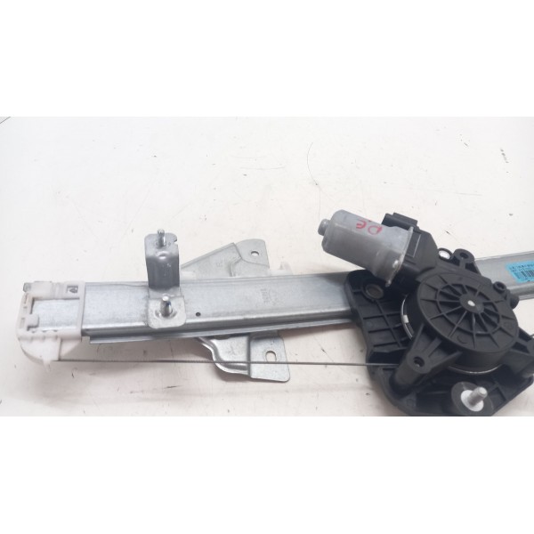 Maquina De Video Dianteiro Esquerdo Byd Dolphin  2024 Usado