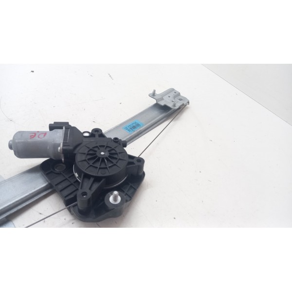 Maquina De Video Dianteiro Esquerdo Byd Dolphin  2024 Usado